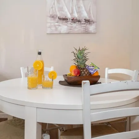 Apartman Petra & Rustic *
